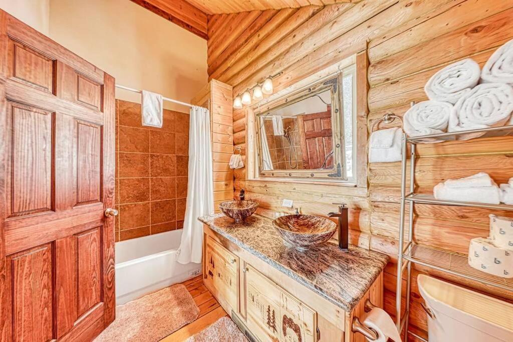 Spectacular Chalet Overlooking The Ski Slopes Brian Head Bagian luar foto