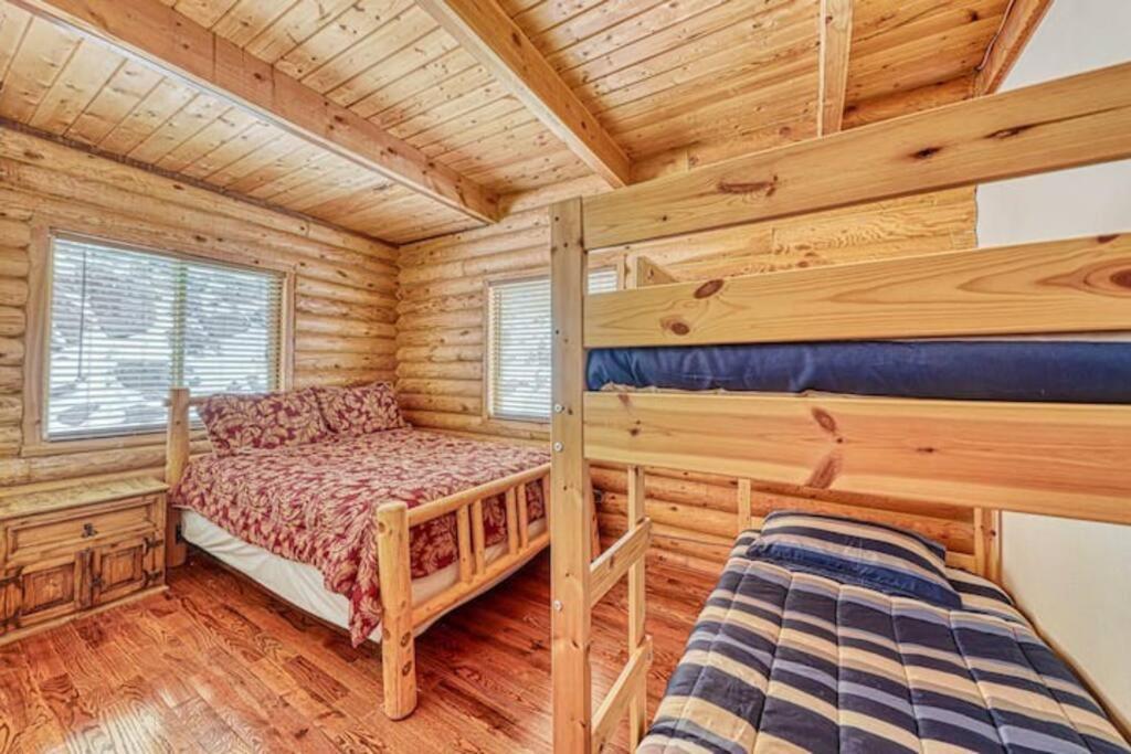 Spectacular Chalet Overlooking The Ski Slopes Brian Head Bagian luar foto
