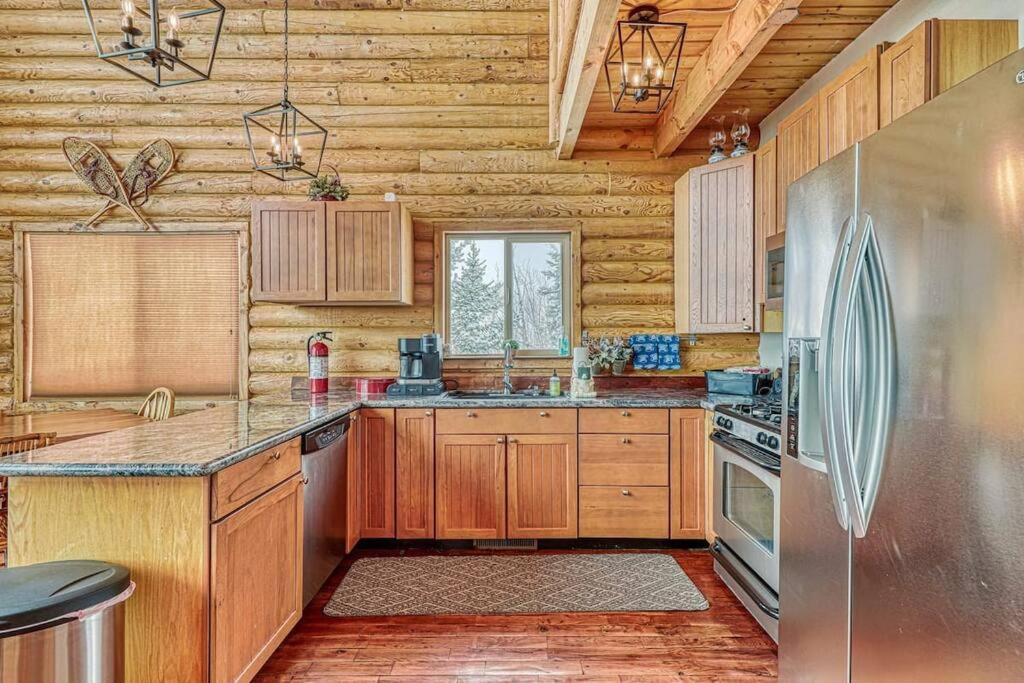 Spectacular Chalet Overlooking The Ski Slopes Brian Head Bagian luar foto